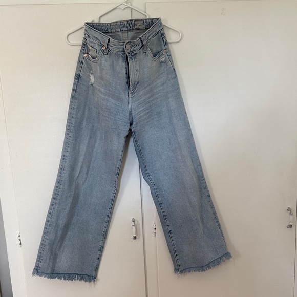 Agolde Saige Wide Leg Crop Jeans - Picture 1 of 3